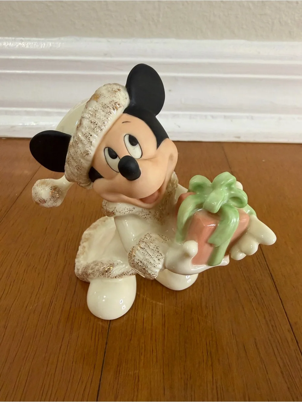 Lenox Disney Christmas with Mickey Figurine 24K Gold w/ Original Box & COA